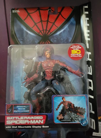 Brand New Rare ToyBiz Battle Ravaged Spider-Man Movie Series 1 Action Figure NIB Cover