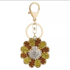 Flower Keychain for Women Bling Purse Charm Rhinestone Girl Backpack Keyring - Picture 1 of 3