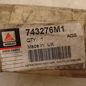 743276M1 SHAFT AGCO MASSEY FERGUSON 1104/9500 44B 450 450D 507 510 520 620 MORE - Picture 1 of 4