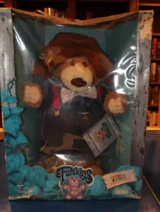 Camisa Azul Furskins Farrell Piel Oso de Peluche Postmaster 22" Coleco 1985 en Caja - Imagen 1 de 9
