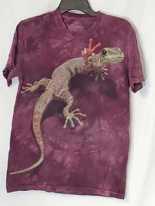 The Mountain Herren S Burgund Lila Handgefärbt Hemd 3D Peace Out Gecko EIDECHSE - Bild 1 von 7