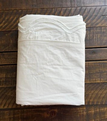 Capa de Edredom Love Shack Fancy LoveShackFancy Vieira Branca · Completa/Rainha - Imagem 1 de 3