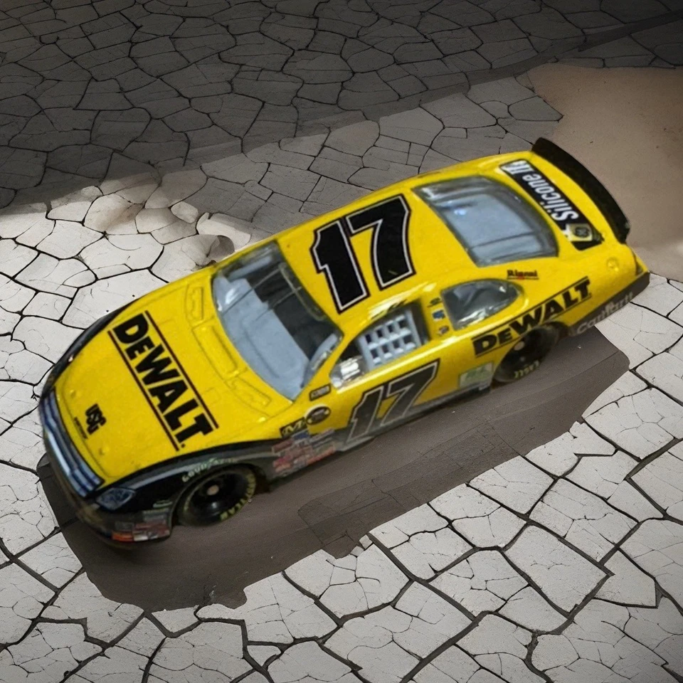 1/64 Nascar Diecast, Matt Kenseth #17 Amarillo Dewalt Herramientas Coche, 2007 Foto 1 de 1