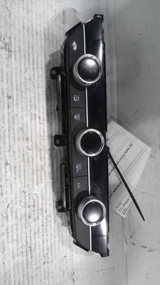 CIVIC     2023 Temperature Control 522976 - Image 1 of 4