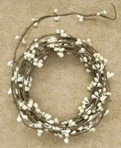 IVORY-Pip Berry String Garland-18 ft-Bendable-Floral-Crafts-Primitive-FREE SHIP - Picture 1 of 1