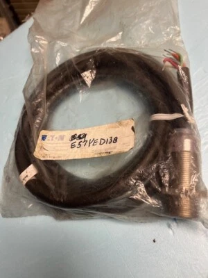 EATON E57YED138  PROX SWITCH AND CORDSET - Image 1 of 3