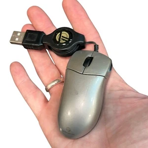 Targus Optical Mouse Ultra Mini Retractable USB Gray Portable Laptop PAUM01U - Picture 1 of 4