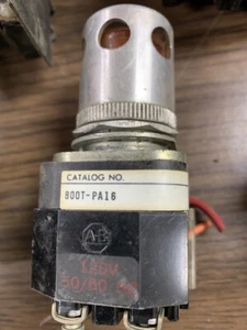 ALLEN BRADLEY 800T-PA16 ORANGE PUSH BUTTON WITH PILOT LIGHT     B112 - Picture 1 of 1