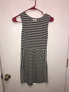 Silence & Noise Gray & White Striped Sleeveless Dress Size XS EUC - Picture 1 of 3