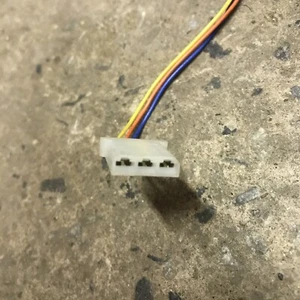 Ford Peugeot Citroen Renault Mercedes Specchietto Porta Motore 3 Pin Spina e Cavo Filo - Foto 1 di 8