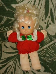 MUÑECA DE PELO RUBIO VINTAGE MAGIC NURSERY VACACIONES 14" EN TRAJE ROJO - Imagen 1 de 2