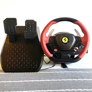 Pedales de volante Thrustmaster Ferrari 458 Spider Racing compatibles con Xbox One - Imagen 1 de 15