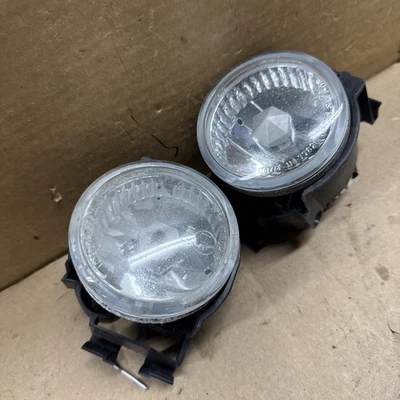 Faro antiniebla parachoques lateral derecho izquierdo Subaru Legacy 2008 2009 sedán OEM B146 Foto 1 de 4