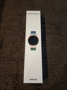 Samsung Galaxy Watch4 40mm - Picture 1 of 3