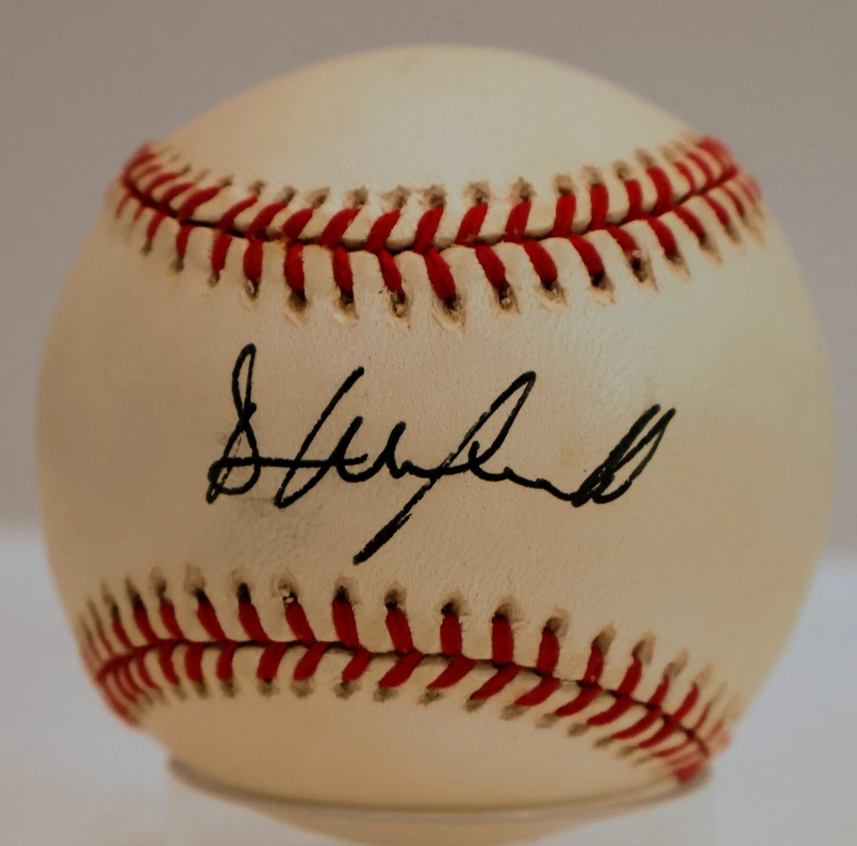 Dave Winfield Autographed Baseball JSA COA - Image 1 of 3