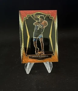 2020-21 Panini Select Jaden McDaniels Red Orange Prizm Premier Level RC - Bild 1 von 2
