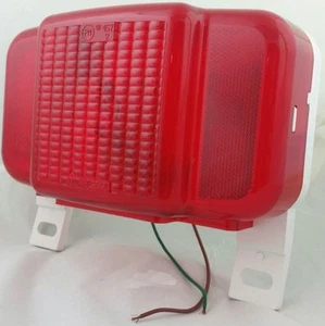Peterson Mfg M457L Multi-Function RV Combo Tail Light with License Illuminator - Bild 1 von 2