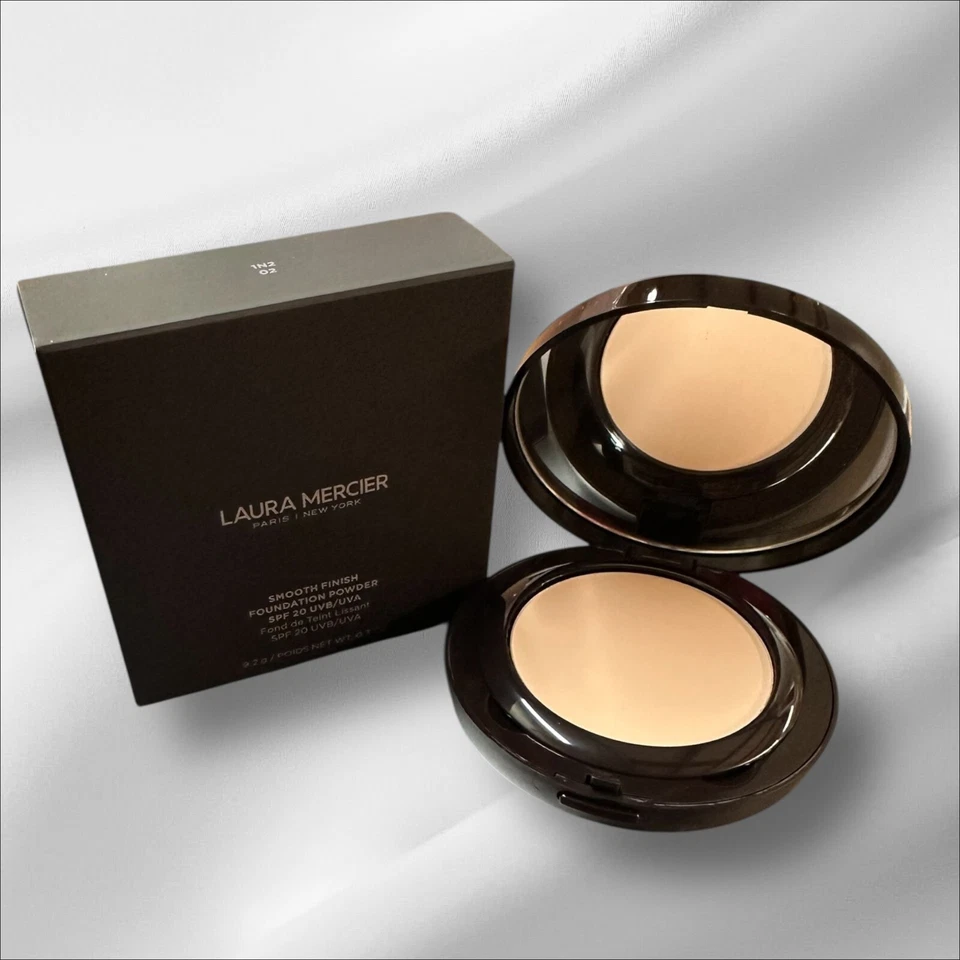 Laura Mercier Smooth Finish Foundation Powder SPF 20 1n2 02