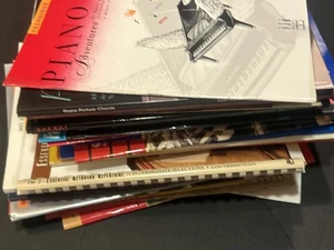 Piano + More Music 25 Books Disney's Tarzan, Songs Of Ireland, Salsa Guitar Song - Picture 1 of 4