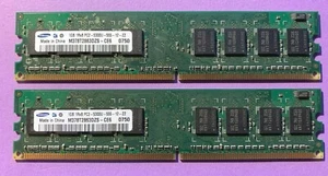 🔥Samsung 2GB (2X1GB) PC2-5300U COMPUTER RAM MEMORY M378T2863DZS-CE6 - Picture 1 of 3