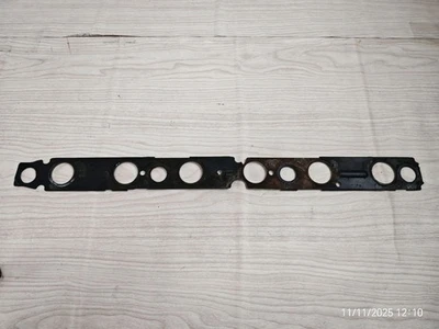 Toyota Supra  7MGTE/7MGE Cylinder Center Head Cover Gasket for Spark Plug Valley - Image 1 of 4