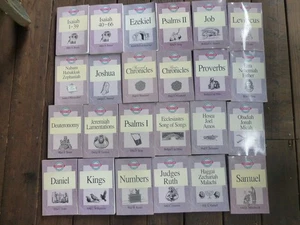 Lot of 24 People's Bible Commentary  Paperback Set - Bild 1 von 9