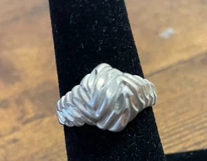 STERLING SILVER DIAMOND CUT DOME RING, SIZE 8 - Picture 1 of 4