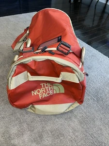 The North Face Base Camp Duffel Bag Large Reisetasche Burnt Red/orange RIESIGER Rücken - Bild 1 von 9