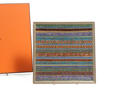 HERMES Cheval d'Orient Square Plate Tableware Dish Animal Ornament Auth New 23cm - Image 1 of 4