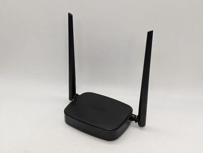 Tenda 4G03 Pro mobile WiFi router 3G/4G N300 wireless 2.4GHz LTE (no cable) - Image 1 of 4