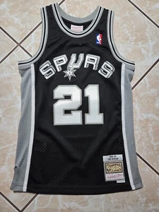 Mitchell & Ness Tim Duncan #21 San Antonio Spurs Black NBA Jersey Men's Small - Picture 1 of 12
