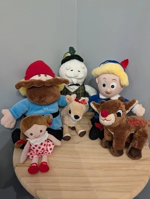 Rudolph Red Nosed Reindeer Clarice Hermey Yukon Cornelius Dan Dee плюшевый лот 6 - Изображение 1 из 4