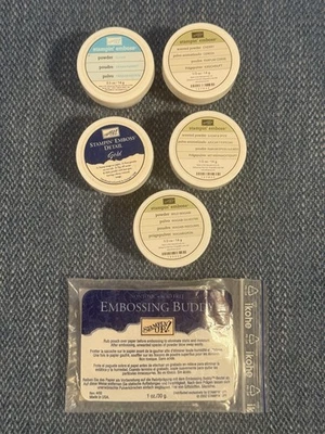 Stampin’ Up! Lote de Polvo de Grabado (5 Colores) + Amigo de Grabado - Libro de Recortes Foto 1 de 4