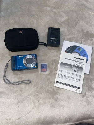 Panasonic Lumix DMC-ZS7 12.1MP 12X Zoom Digital Camera Blue Charger 8GB SD Card - Image 1 of 4