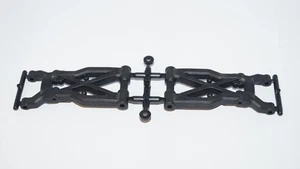 Team Associated B74 Rear Suspension Arms AS92130 - Picture 1 of 1