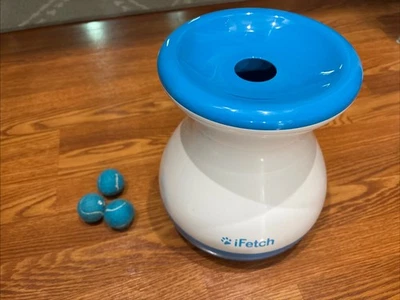 iFetch Frenzy Fetch Toy Brain Non Electric Ball Thrower Launcher and 3 Ball - Image 1 of 4