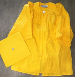 boys girls GRADUATION GOWN HAT 2 PC yellow 3 ft 6 to 3 8 NEW NWOT PRETEND PLAY - Picture 1 of 1