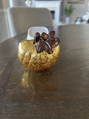 YANKEE CANDLE SCENTPLUG GOLD CRACKLE PUMPKIN DIFFUSER LIGHT UP - Image 1 of 4