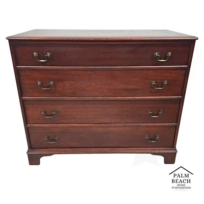 Cajonera Mid Century CONTINENTAL FURNITURE Co Foto 1 de 4