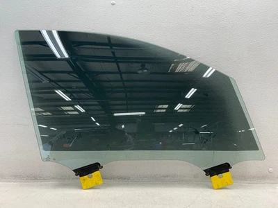17 18 19 Audi Q7 Front Right Passenger Door Window Glass Panel 1625 OEM - Image 1 of 4
