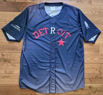 Camiseta Conmemorativa Detroit Tigers/Estrellas Ligas Negras SGA XLarge 6-14-2025 NUEVA Foto 1 de 4