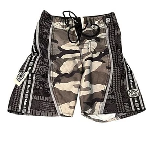 Maui Built Boys Camo Swim Trunks, Size 20 (6) - Picture 1 of 8