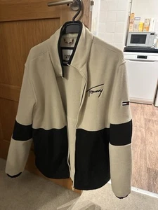 Mens - Tommy Hilfiger - Cream And Black - L - Fleece - Jacket - Superb Condition - Picture 1 of 13