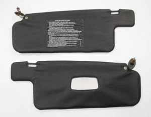 Sun Visor Set Sunvisors 75-80 VW Rabbit Jetta Mk1 / 80-86 Cabriolet - Picture 1 of 6
