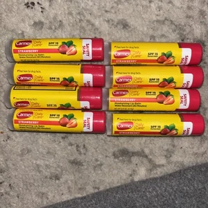 Lot of 8 Carmex Moisturizing Lip Balm Sticks Strawberry 0.15oz / 4.25g Each - Picture 1 of 1