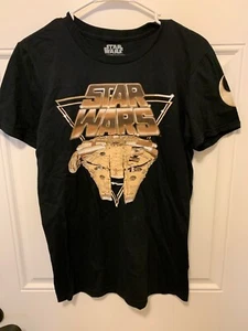 Star Wars Millenium Falcon T Shirt Small Lucas Films Disney - Picture 1 of 3