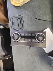 Temperature Control 218 Type CLS550 Front Fits 2012-2016 MERCEDES CLS-CLASS - Picture 1 of 10