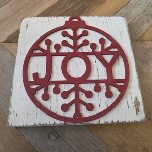 Weihnachten Home Decor Schild Freude Ornament rustikal Holzblock weiß & rot 7" x 7" - Bild 1 von 7