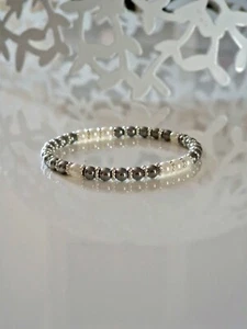 Rhodium Hämatit mit Süßwasserperlen  Armband Positive Energie Steine 4mm - Bild 1 von 4
