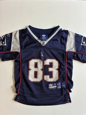 Camiseta Reebok de los New England Patriots juvenil 2T niño pequeño #83 Wes Welker azul en el campo Foto 1 de 4